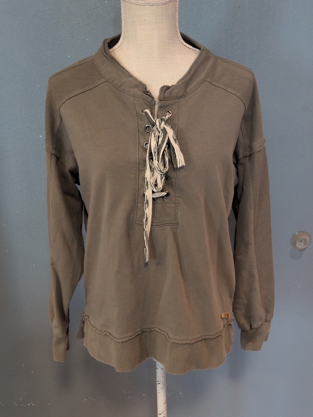 BKE Lace Up Raw Hem Cotton Blend Pull Over Sweatshirt Gorpcore Minimalist